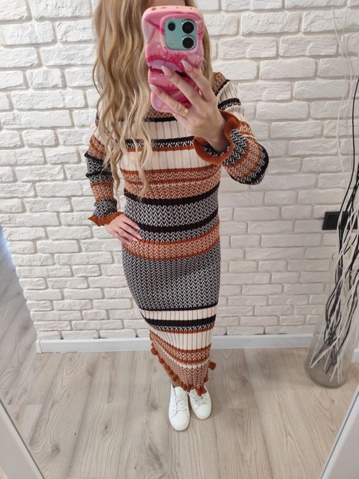 Sukienka sweterkowa M