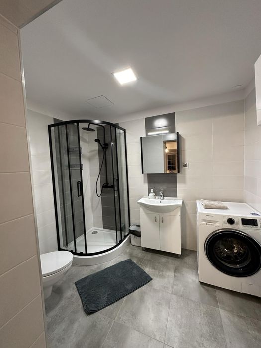 Wynajmę mieszkanie 8 osobowe