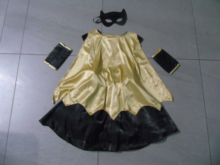 strój sukienka Batman-ka 6-8 lat