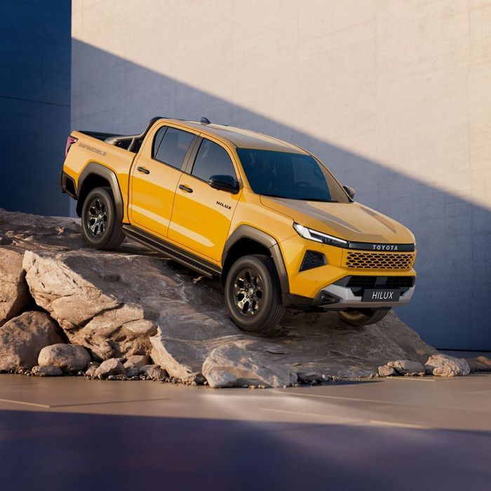 Toyota Hilux Hilux 2.8 D-4D 48V MHEV Double Cab INVINCIBLE 4X4