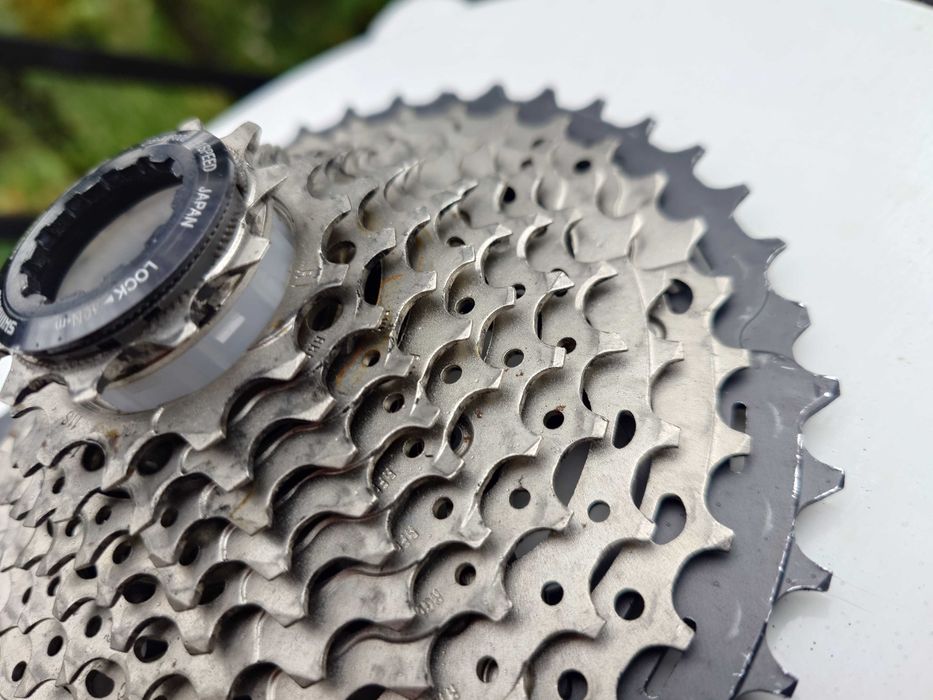 Deore XT CS-M8000 11-rz (11–40T) - Kaseta Shimano bardzo dobry stan