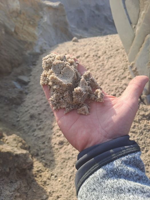 Piasek zasypowy, zasyp fundamentów, rur itp.