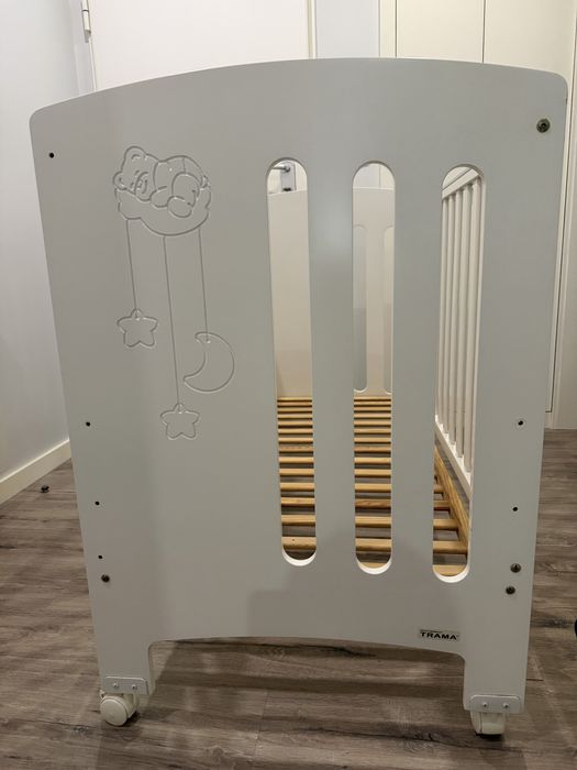 Berço de grades TRAMA