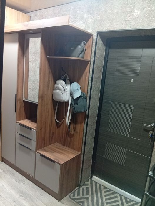 Продам 2х кімнатну квартиру з ремонтом!