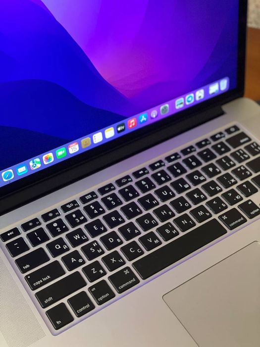 MacBook Pro (Retina, 15-inch, Mid 2015)