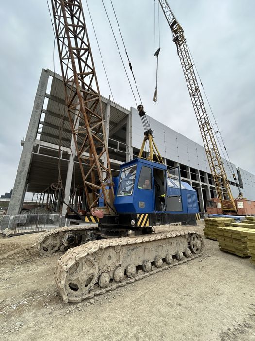 Кран МКГ-25БР, 25т, 1990, стріла 28,5, гусьок 5 м