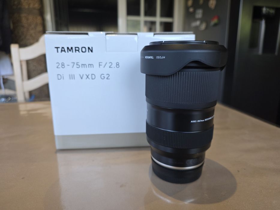 Lente Tamron 28-75mm f/2.8 G2 Sony E Full-Frame – VXD – Como nova