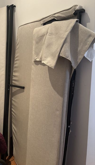 Cama praticamente nova!