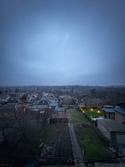 КРЕС, 2 кім. ЧЕШКА , 4йповерх, окремі кімнати, можна по ЄВідновлення