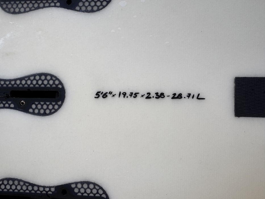 Prancha de surf Pukas 5'6 69er