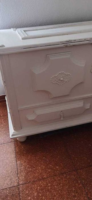 Arca em madeira  vintage