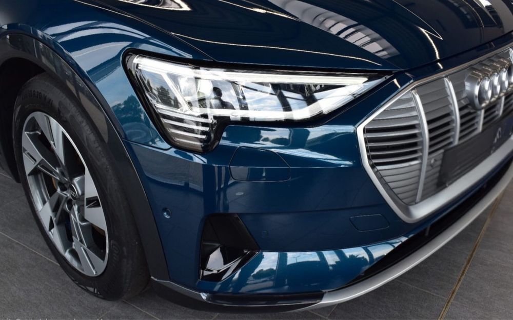 Audi E-Tron 50  Sportback
