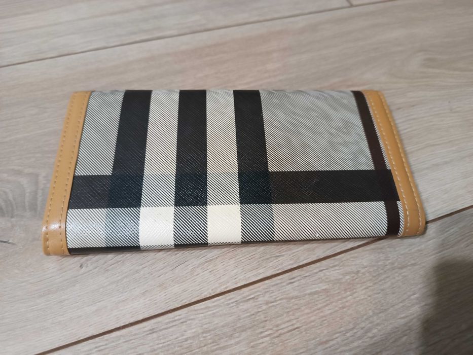 Portfel damski Burberry krata