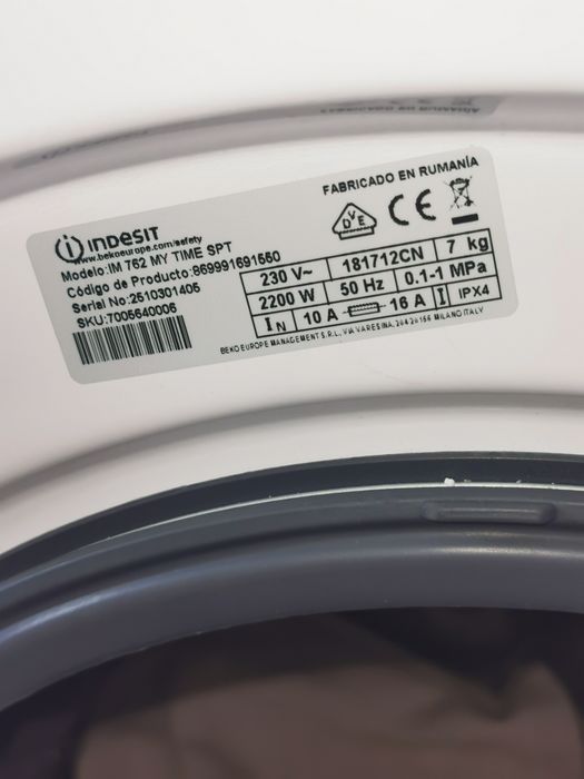 Vendo Maquina de lavar Indesit 7 kg – Como Nova, Apenas 1 Ano de Uso e com Fatura