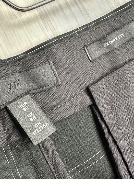 Spodnie męskie młodzieżowe H&M r. 30/ S kratka eleganckie