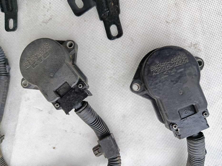 Пневмобаллон Lexus GX 470  Toyota Prado 120 ресивер актуатор пневмо