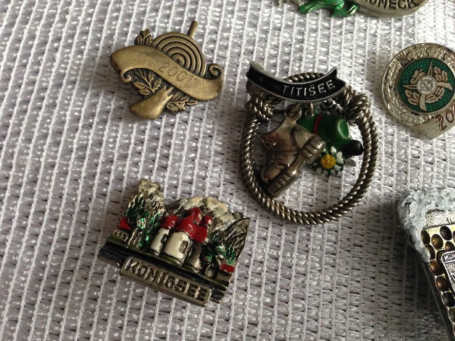 Przypinki do kapelusza 10 szt. komplet.