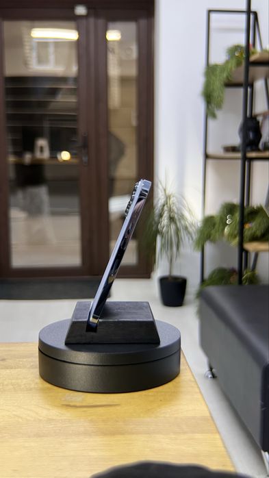 Iphone 13  Pro 256 + чехол и стекло в подарок