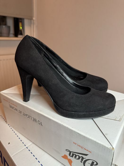 Czarne zamszowe obcasy Graceland 9 cm rozmiar 37