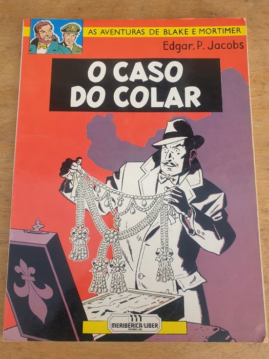 Livro antigo impecável
