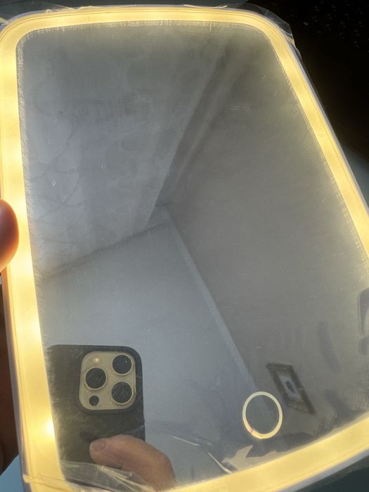 Дзеркало косметичне з підсвічуванням