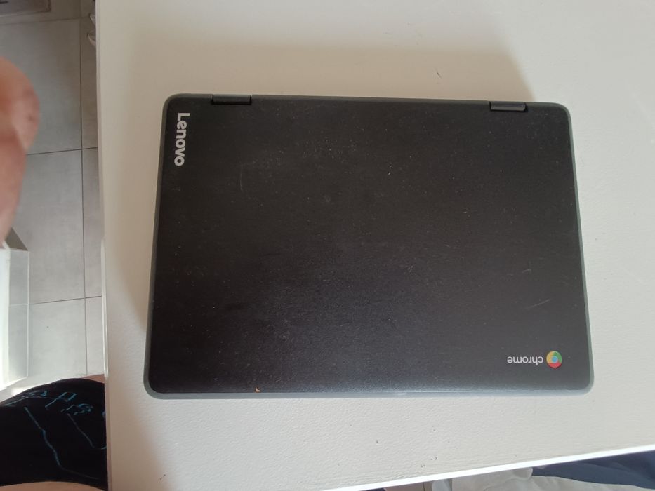 Laptop Lenovo dotykowy plus klawiatura