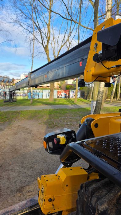 Usługa wynajem ładowarka obrotowa roto zwyżka żuraw dźwig kosz