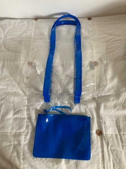 Saco de praia transparente c/ bolsa a condizer (Corte Inglês).