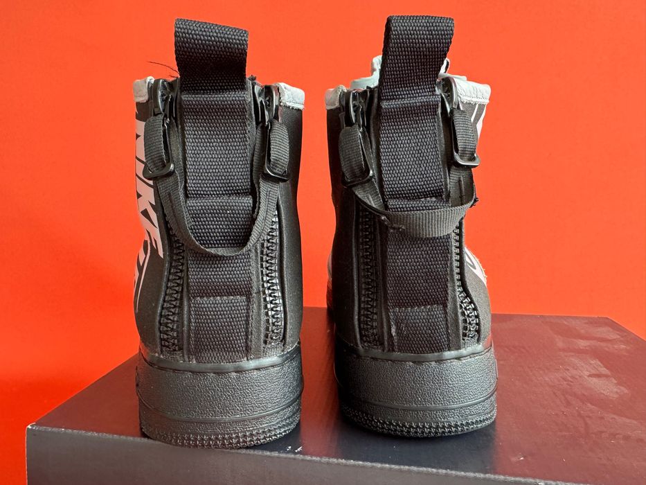 NIKE AIR FORCE SF AF 1 оригінал чоловічі кросівки розмір 45.5
