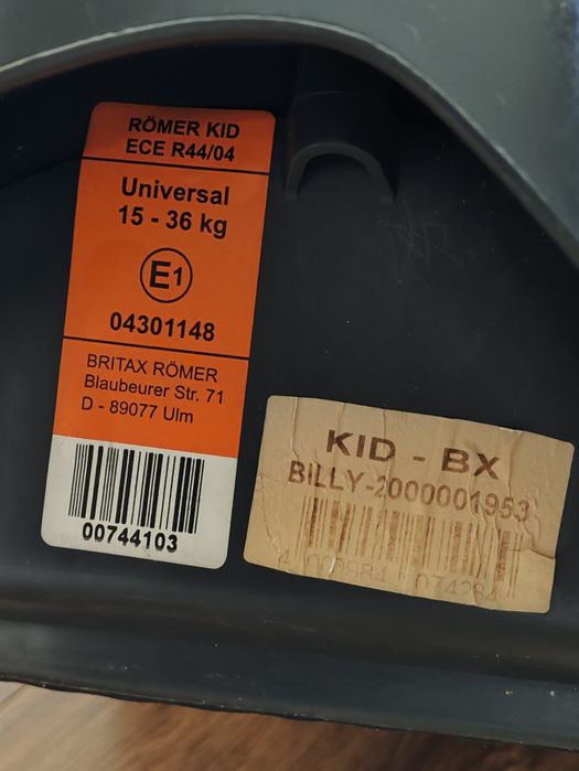 Fotelik samochodowy RÖMER KID 15-36 kg
ECE R44/04
Universal
15-36 kg