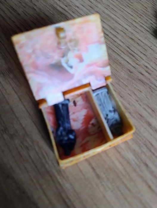 etui miniatura bakelit z sw. Antonim i SW. Józefem