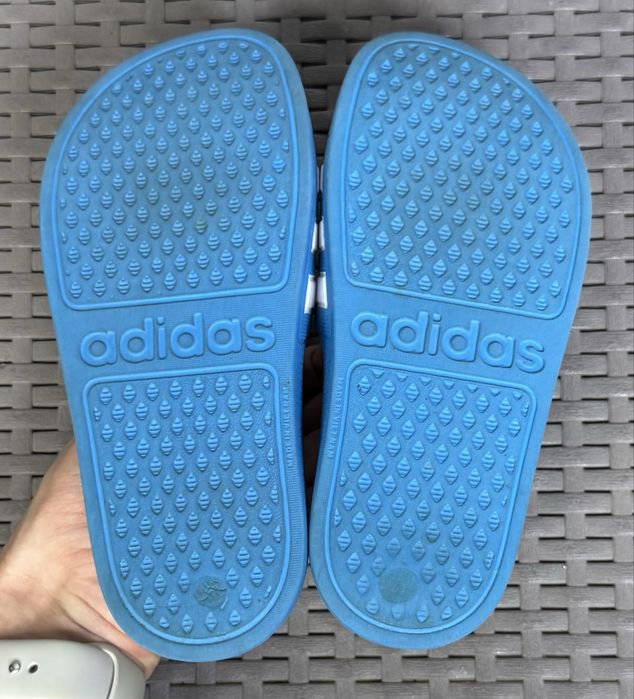 Adidas шлепанцы тапочки 32 размер детские синие