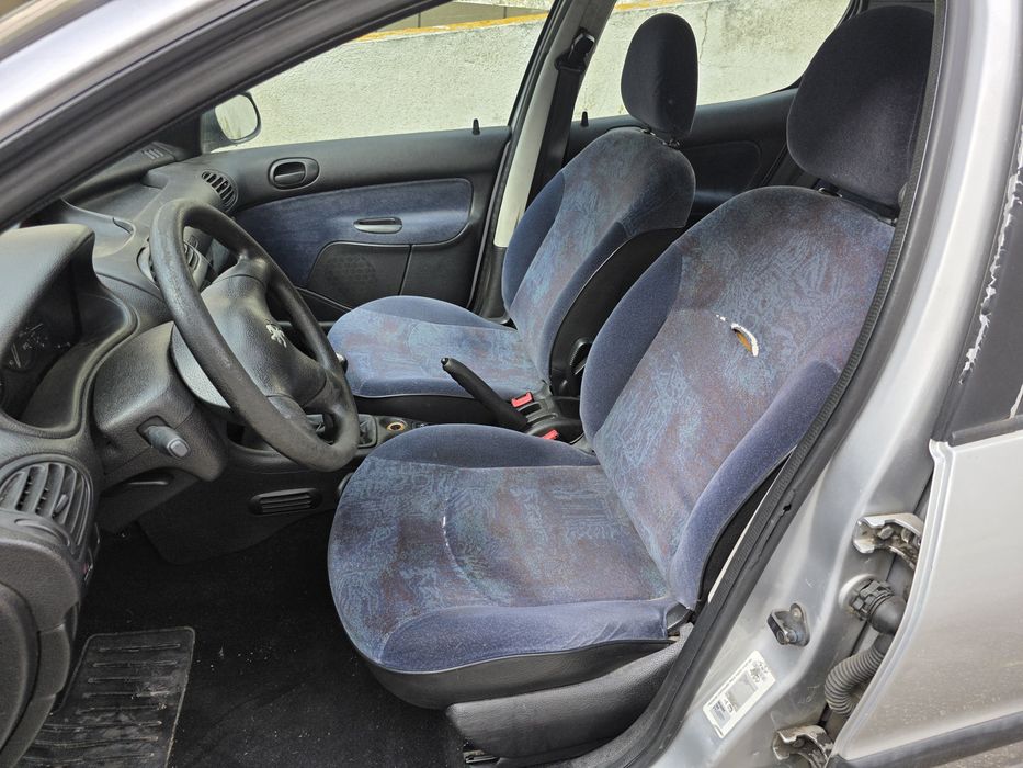 Peugeot 206 de 2001 só 1000€