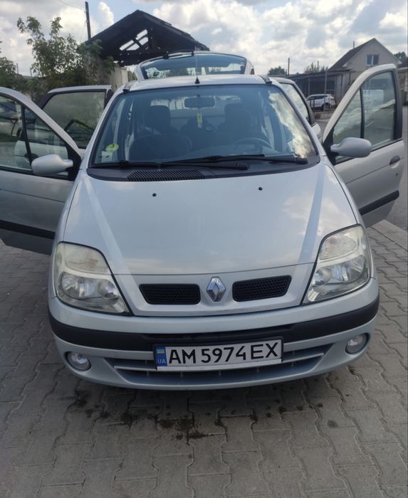 Продаж Renault Scenic
