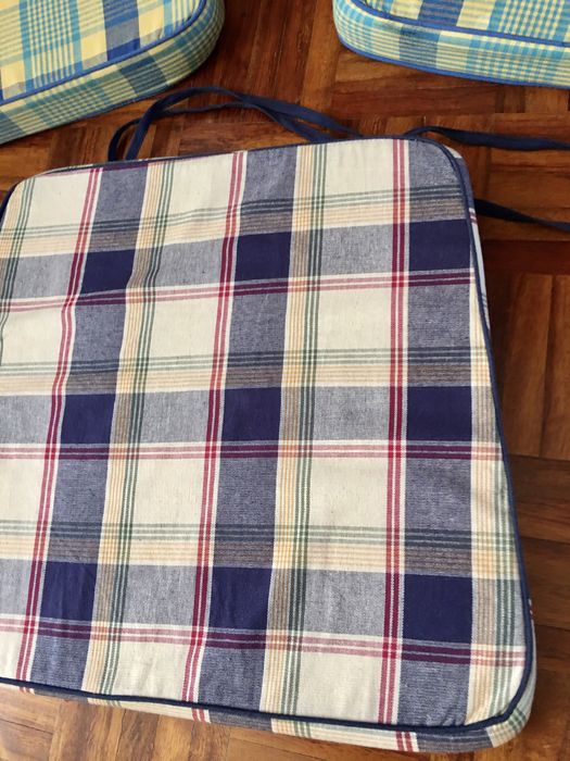 Conjunto 3 almofadas/base cadeiras