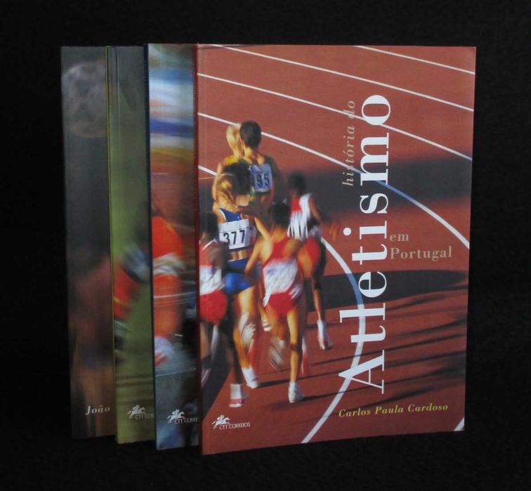 Livros A História do Desporto em Portugal CTT com selos