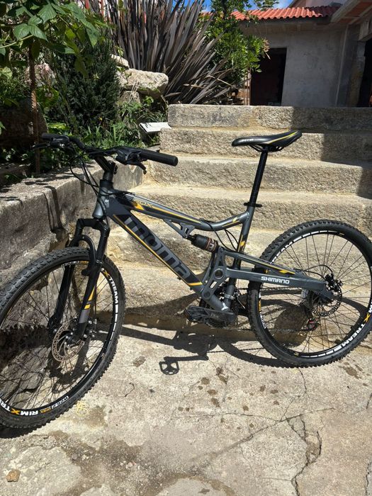 Moma Bikes Equinox 26” – Suspensão Total | 24 Velocidades