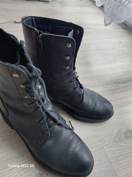 Botki wiązane skóra Geox r. 37