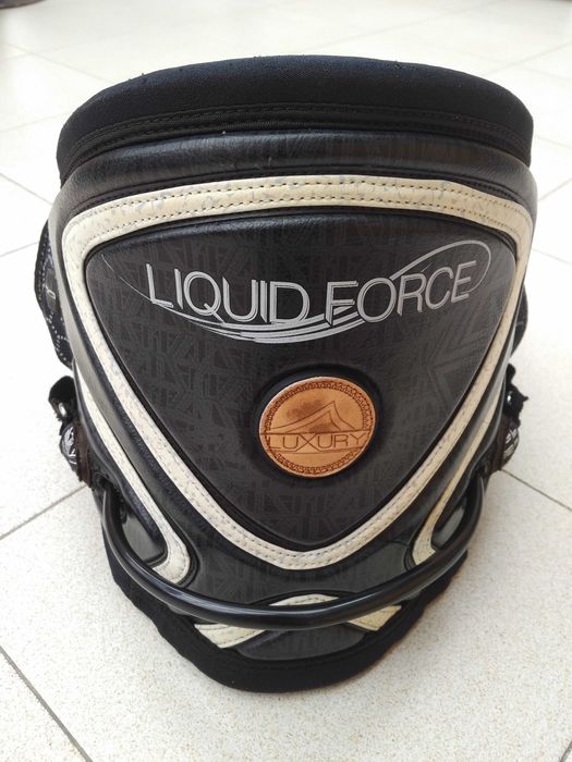 Arnês de cintura Liquid Force - Tamanho M