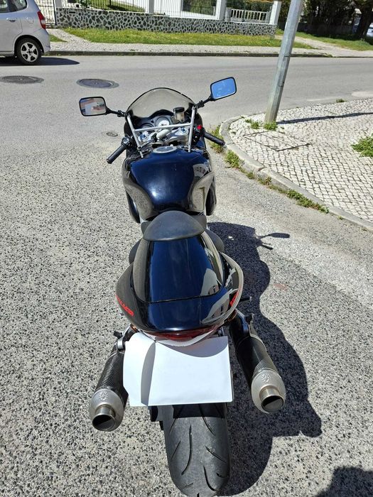 Vendo tl 1000s usada em bom estado