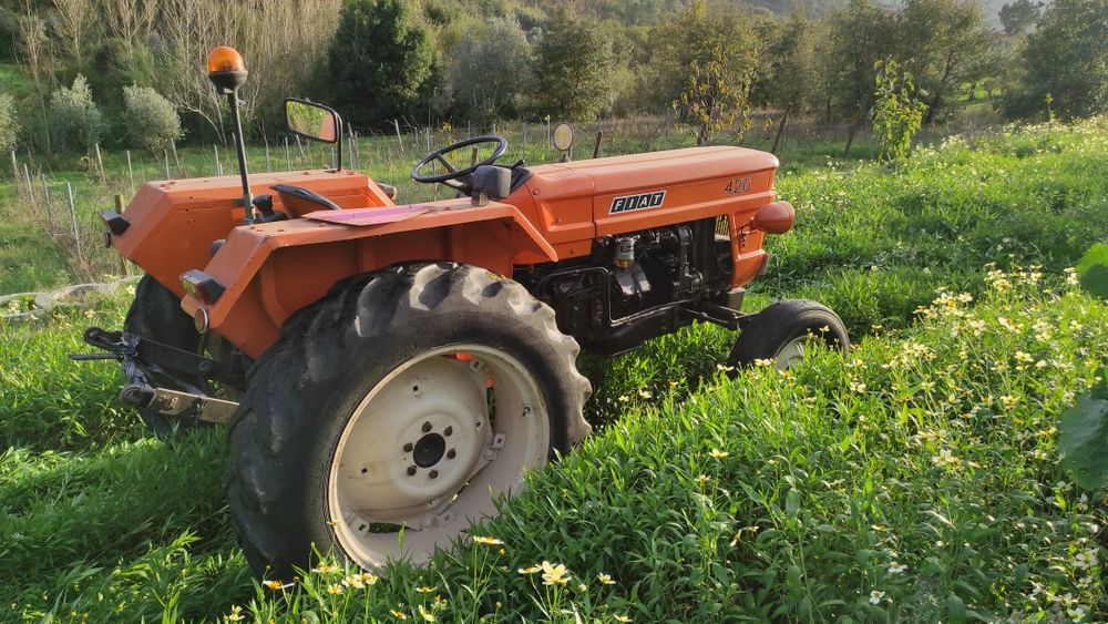 Trator Fiat  420