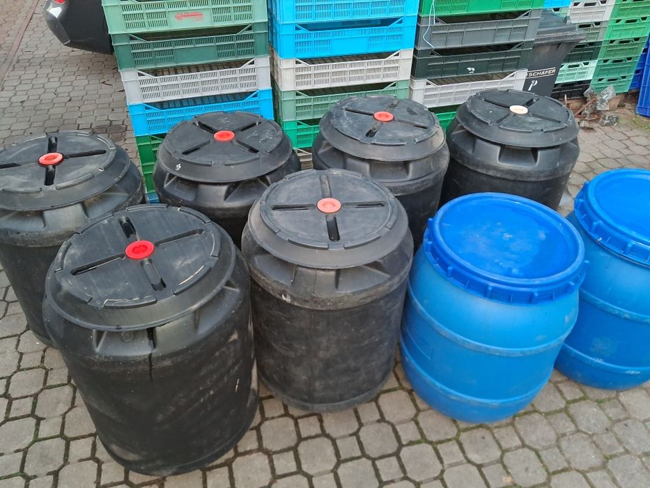 Beczki holenderki plastikowe 160 litrów