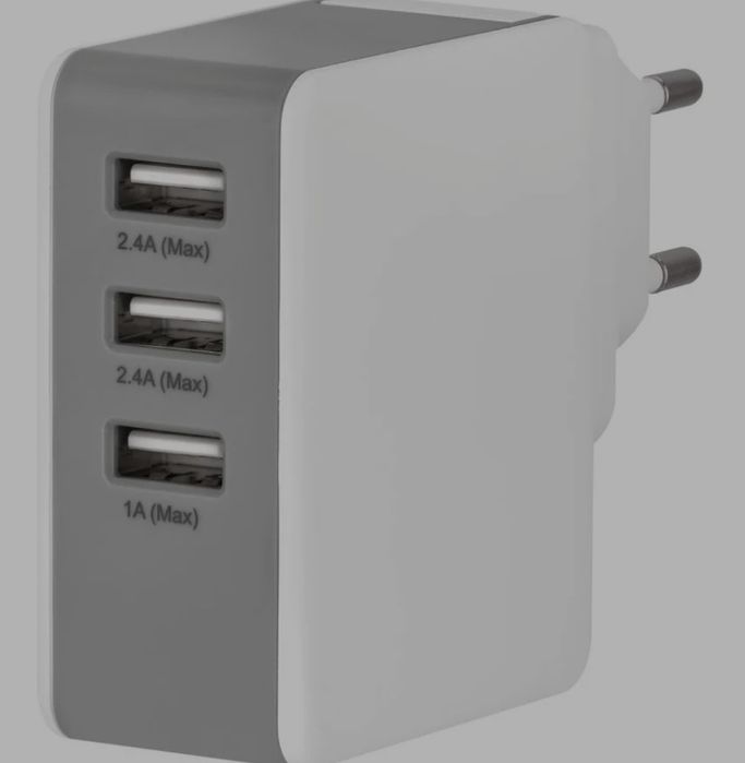 Carregador USB + Adaptadores Viagem + Bolsa - NOVO!!!