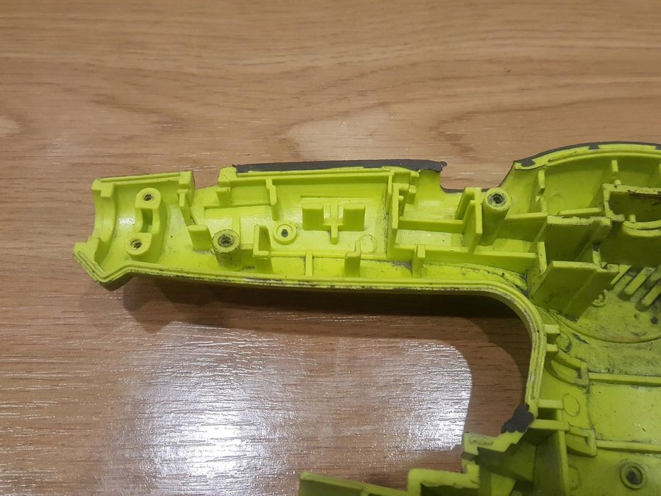 Ryobi Ess200Rs Obudowa Pokrywa Korpus