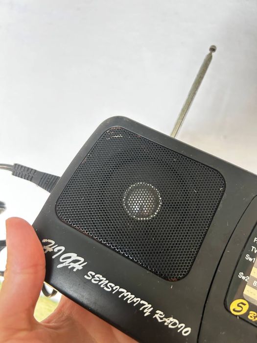 Радіо на батарейках кіро 409 працює