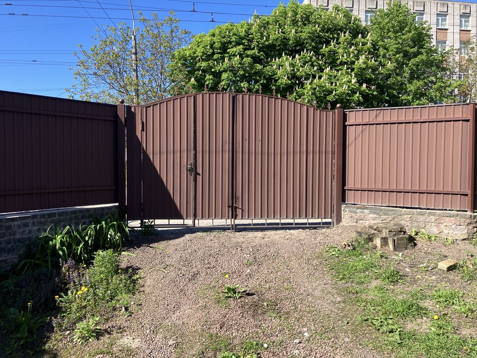 Продам частину будинка