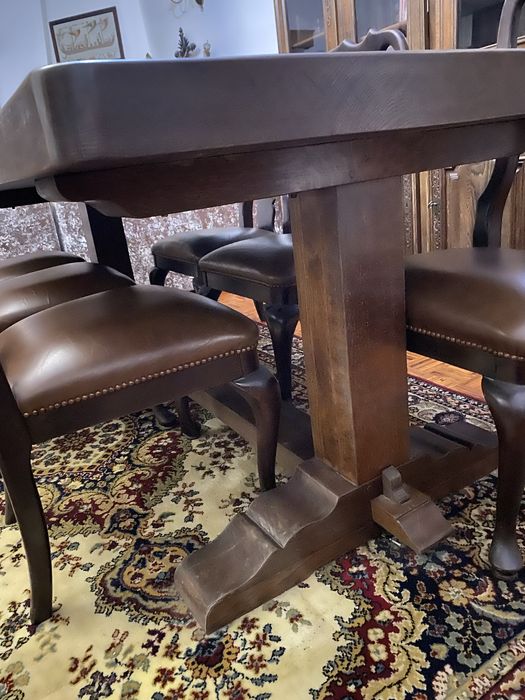 Sala de jantar toda em carvalho françês