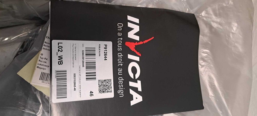 Kominek Piec żeliwny Invicta Alma 12 KW Siena