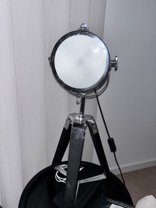 Table Lamp469005773707694082