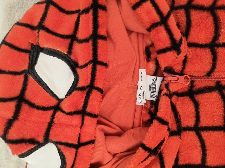 Strój Spiderman 110/116